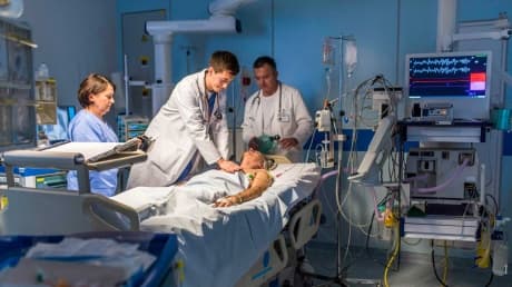 Ответственность врачей за больного в отделениях реанимации и интенсивной терапии в России